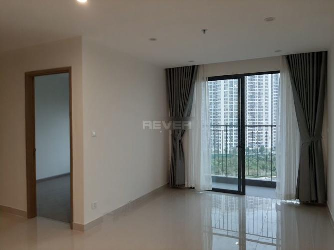 Phòng khách căn hộ Vinhomes Grand Park Căn hộ Vinhomes Grand Park nội thất cơ bản, view nội khu.