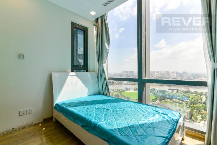 Căn hộ Vinhomes Central Park, Quận Bình Thạnh Căn hộ Vinhomes Central Park tầng 17 view thoáng mát, cửa hướng Đông Bắc.