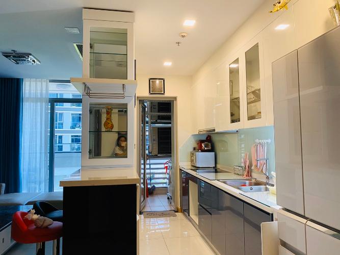 Căn hộ Vinhomes Central Park, Quận Bình Thạnh Căn hộ Vinhomes Central Park cửa hướng Nam, view nội khu yên tĩnh.