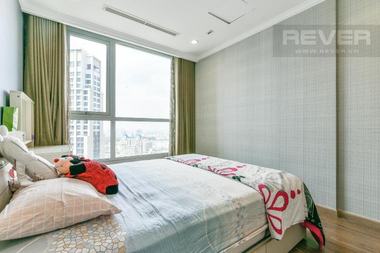Phòng ngủ căn hộ VINHOMES CENTRAL PARK Căn hộ Vinhomes Central Park hướng ban công tây nam đầy đủ nội thất diện tích 54m²