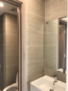 Căn hộ Vinhomes Grand Park, Quận 9 Căn hộ Vinhomes Grand Park tầng 14, bàn giao không có nội thất.