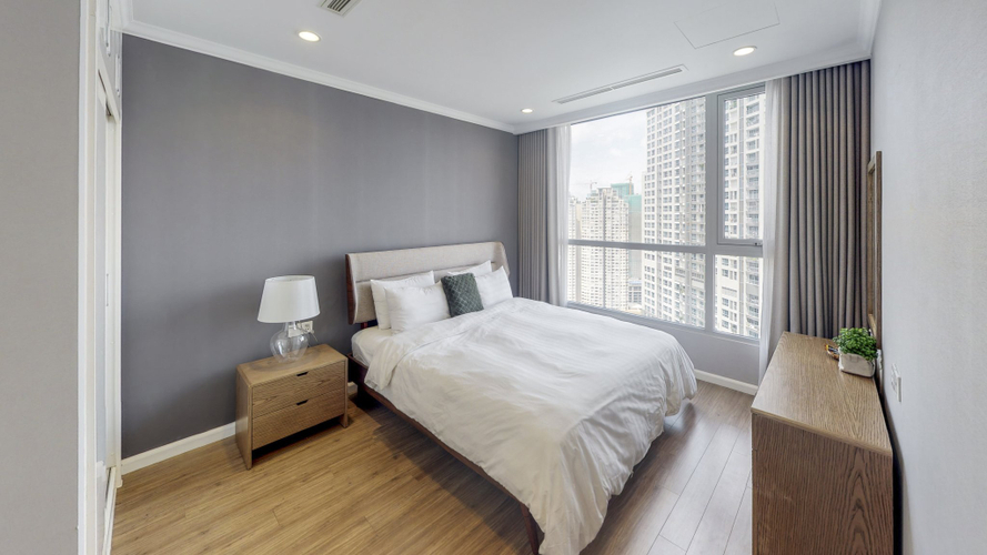 Căn hộ Vinhomes Central Park, Quận Bình Thạnh Căn hộ Vinhomes Central Park tầng 29, view thành phố sầm uất.