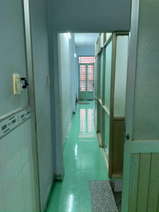 Nhà phố Quận 6 Nhà phố cửa hướng Đông Nam, diện tích 54.2m2 có sổ hồng riêng.