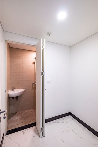  Căn hộ có 3 phòng ngủ Empire City tầng 26, bàn giao nội thất cơ bản.