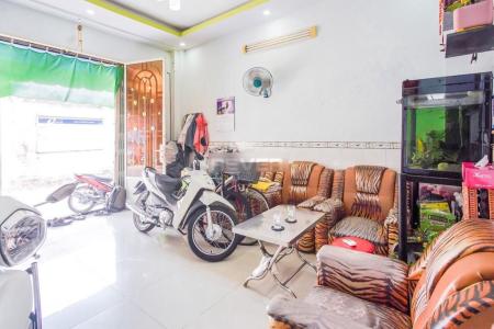 Bên trong nhà phố Âu Dương Lân, Quận 8 Nhà phố hướng Đông Nam, hẻm xe hơi 2 mặt tiền