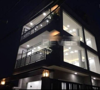 Văn phòng Quận 9 Văn phòng diện tích 90m2, mặt tiền đường Liên Phường rộng 30m.