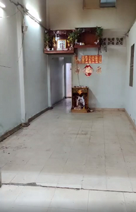 Nhà phố Quận Tân Phú Nhà phố thiết kế 1 trệt, 1 gá lửng ngay mặt tiền đường Đô Đóc Long.