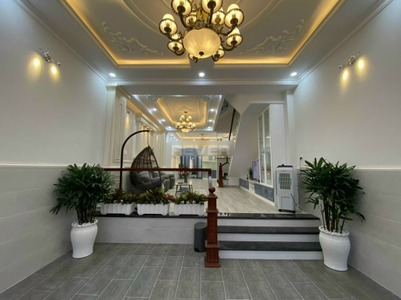 Biệt thự Huyện Nhà Bè Biệt thự tân cổ điển thiết kế 3 tầng và sân thượng kiên cố, đầy đủ nội thất.