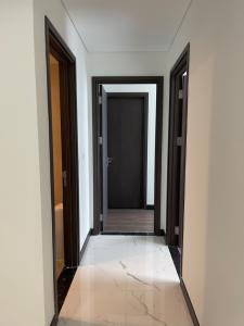 Căn hộ Empire City, Quận 2 Căn hộ Empire City đầy đủ nội thất, ban công hướng Đông Nam.