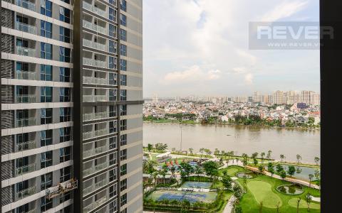 View toàn cảnh nhìn từ căn hộ Căn hộ Vinhomes Central Park tầng 14 có 2 phòng ngủ, đầy đủ nội thất.