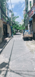 Đường trước nhà phố Quận Tân Bình Nhà phố thiết kế 1 trệt, 1 lầu đường Trường Chinh, khu dân cư sầm uất.