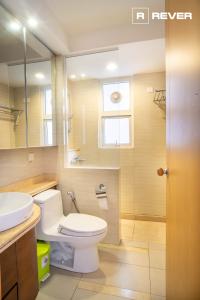 Saigon Pearl, Bình Thạnh Căn hộ Saigon Pearl nội thất đầy đủ, view Landmark 81 tuyệt đẹp.