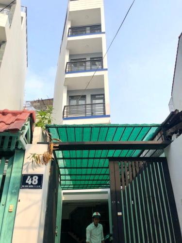 nhà phố Bình Thạnh Bán nhà mặt tiền quận Bình Thạnh, đầy đủ nội thất, thiết kế hiện đại.