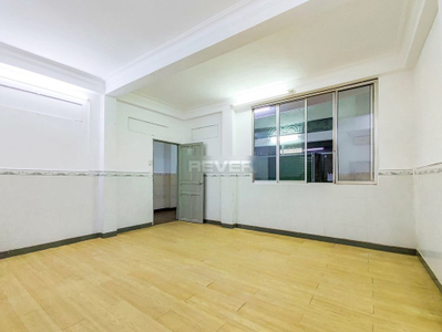 Nhà phố Quận 4 Nhà phố thiết kế 1 trệt, 1 lửng, 1 lầu và sân thượng, không có nội thất.