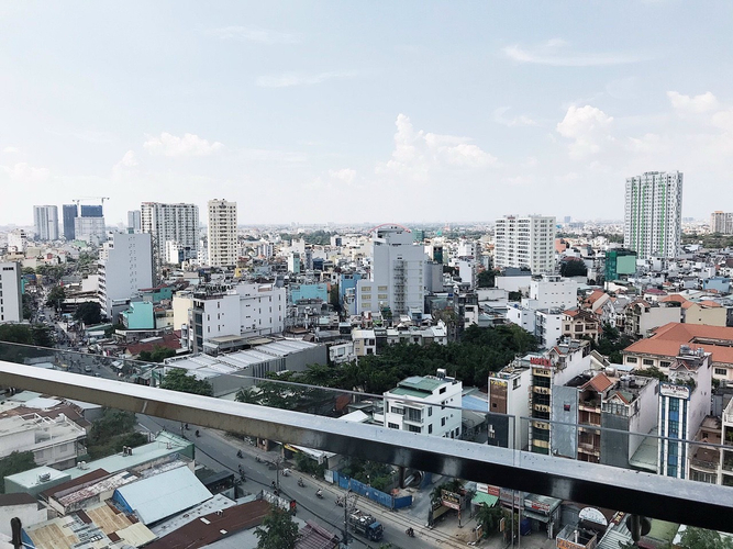 View căn hộ La Bonita, Quận Bình Thạnh Căn hộ La Bonita tầng 14 view Thanh Đa đón gió thoáng mát.