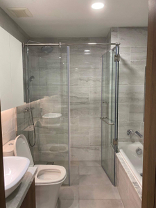 Căn hộ Kingdom 101, Quận 10 Căn hộ Kingdom 101 tầng 9 cửa hướng Đông Nam, đầy đủ nội thất.