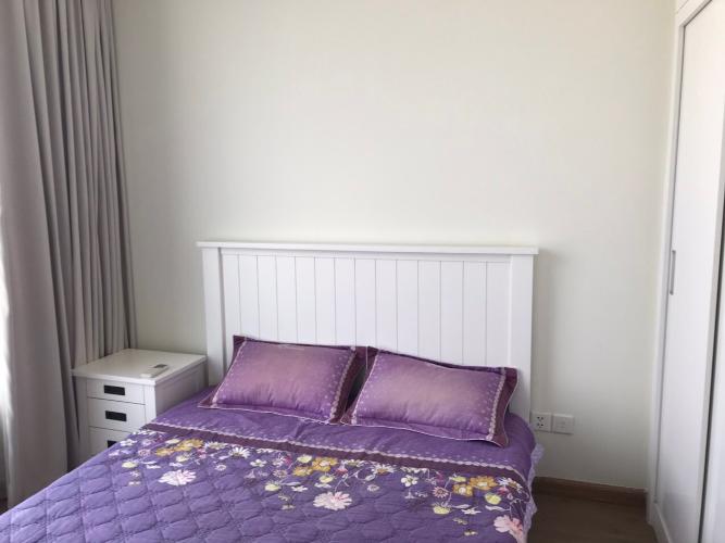 phòng ngủ căn hộ Vinhomes Central Park Căn hộ Vinhomes Central Park hướng Đông, view thành phố sầm uất.