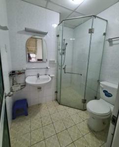 Căn hộ Ehome Đông Sài Gòn 2, Quận 9 Căn hộ Ehome Đông Sài Gòn 2 tầng thấp, không gian nhiều cây xanh mát mẻ.