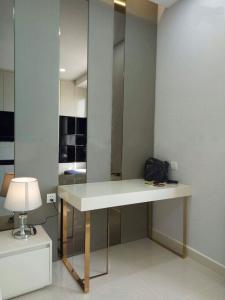 Không gian căn Office-tel The Tresor, Quận 4 Căn Office-tel The Tresor tầng 7 thiết kế sang trọng, đầy đủ nội thất.