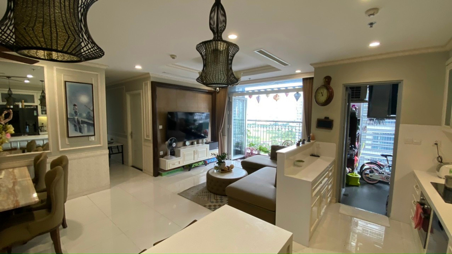 Căn hộ Vinhomes Central Park, Quận Bình Thạnh Căn hộ Vinhomes Central Park ban công rộng rãi, đầy đủ nội thất.