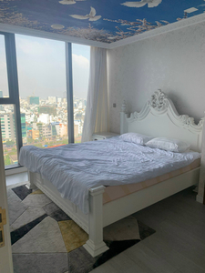 Căn hộ Vinhomes Golden River, Quận 1 Căn hộ cao cấp Vinhomes Golden River diện tịch 98m2, đầy đủ nội thất.