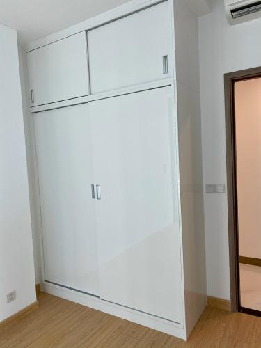 Căn hộ Sunwah Pearl, Bình Thạnh Căn hộ Sunwah Pearl tầng 35, đón view toàn thành phố tuyệt đẹp.