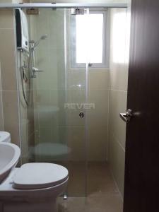 Phòng tắm Celadon City, Tân Phú Căn hộ Celadon City hướng Đông Nam, view công viên cây xanh.