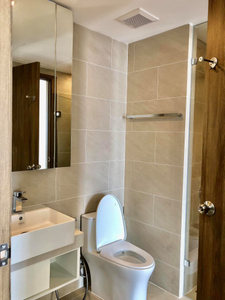 tolet căn hộ sky 89 Căn hộ Sky 89 tầng 9 diện tích 55.5m2, bàn giao nội thất cơ bản.