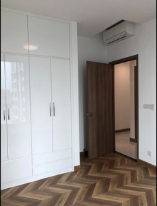 Căn hộ Sunwah Pearl, Quận Bình Thạnh Căn hộ Sunwah Pearl tầng 20 diện tích 131m2, khu vực dân cư đông đúc.