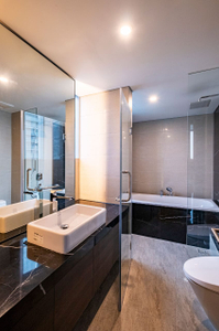  Căn hộ có 3 phòng ngủ Empire City tầng 26, bàn giao nội thất cơ bản.