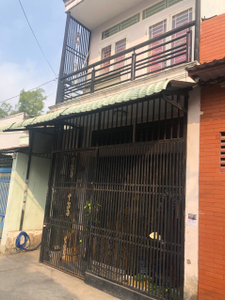 Mặt tiền nhà phố Quận 12 Nhà phố hẻm rộng 7m đường Nguyễn Văn Quá, ngay cầu Tham Lương.