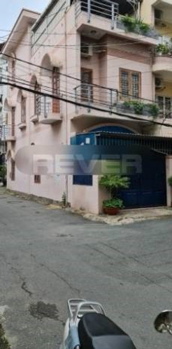 Nhà phố Quận Bình Thạnh Nhà phố mặt tiền đường Bùi Đình Túy, khu vực dân cư đông đúc.