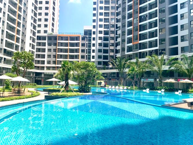 hồ bơi Safira Khang Điền Bán căn hộ Safira Khang Điền sàn lót gỗ, nội thất cơ bản.