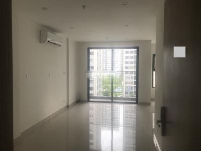 Phòng khách căn hộ Vinhomes Grand Park, Quận 9 Căn hộ Vinhomes Grand Park hướng ban công đông bắc nội thất cơ bản diện tích 63m²