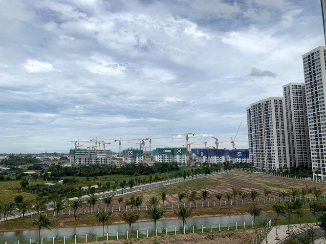 View căn hộ Vinhomes Grand Park, Quận 9 Căn hộ Vinhomes Grand Park view đón gió thoáng mát.