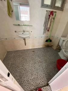 Không gian căn hộ Chung cư Hà Kiều, Gò Vấp Căn hộ Chung cư Hà Kiều tầng trệt có thêm 1 lầu, cửa hướng Tây Bắc.