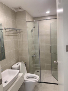 Officetel Central Premium, Quận 8 Officetel Central Premium tầng 14, diện tích 33m2 vuông đẹp.