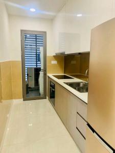 Căn hộ Masteri Millennium quận 4 Căn hộ Masteri Millennium tầng 29 nội thất đầy đủ, ban công Tây Bắc