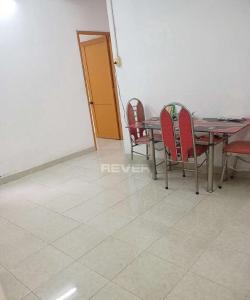 Phòng khách chung cư Hiệp Bình Chánh, Thủ Đức Căn hộ chung cư Hiệp Bình Chánh hướng Tây, không có nội thất