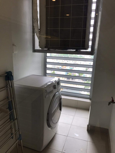 Căn hộ Vinhomes Central Park, Quận Bình Thạnh Căn hộ Vinhomes Central Park tầng 31 diện tích 86.8m2, tiện ích đầy đủ.