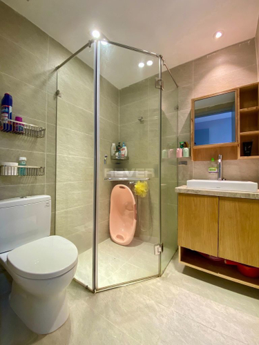 Căn hộ Wilton Tower, Quận Bình Thạnh Căn hộ tầng 15 Wilton Tower ban công rộng rãi, view đón gió mát.