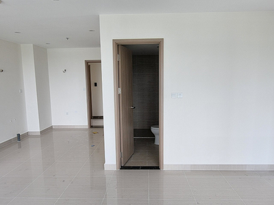 Căn hộ Vinhomes Grand Park, Quận 9 Căn hộ Vinhomes Grand Park tầng 8, ban công rộng đón gió thoáng mát.