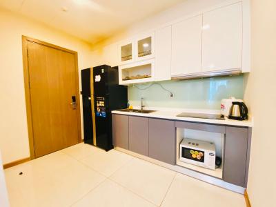 Phòng bếp căn hộ VINHOMES CENTRAL PARK Căn hộ Vinhomes Central Park đầy đủ nội thất diện tích 80m².