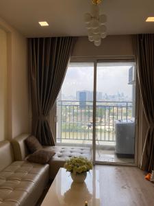 Phòng khách căn hộ Sunrise Riverside, Huyện Nhà Bè Căn hộ Sunrise Riverside tầng 17 gồm 2 phòng ngủ, đầy đủ nội thất.