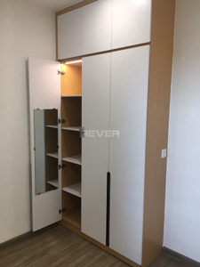 Căn hộ Vinhomes Grand Park, Quận 9 Căn hộ Vinhomes Grand park tầng trung, view sông đón gió thoáng mát.