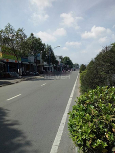 Đường trước nhà phố Quận Tân Bình Nhà phố mặt tiền đường Chường Trinh, kiết cấu 1 trệt 4 lầu kiên cố.