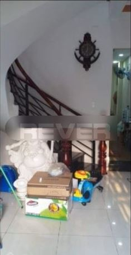 Nhà phố Quận 12 Nhà phố gần chợ Lạc Quang, diện tích 78.3m2 có 1 trệt, 1 lầu chắc chắn.