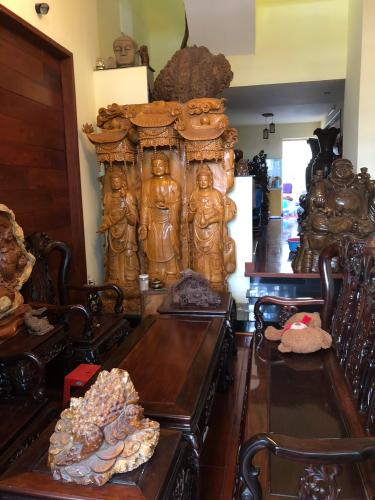 Bên trong nhà phố Phan Huy Ích, Gò Vấp Nhà phố hướng Tây Bắc, có dãy 12 phòng trọ, hẻm xe hơi. 