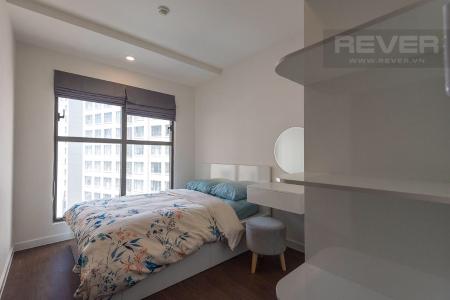 Phòng ngủ Căn hộ SAIGON ROYAL Cho thuê căn hộ Saigon Royal 1PN và 1 phòng đa năng, đầy đủ nội thất, ban công Đông Nam