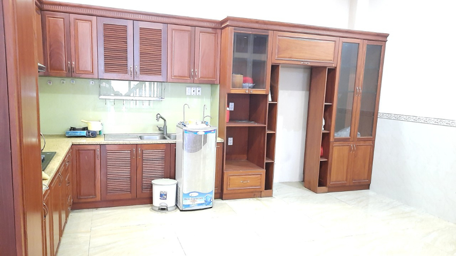 Nhà phố Quận Bình Thạnh Nhà phố thiết kế 1 trệt, 3 lầu tiện làm văn phòng hoặc Ký túc xá.